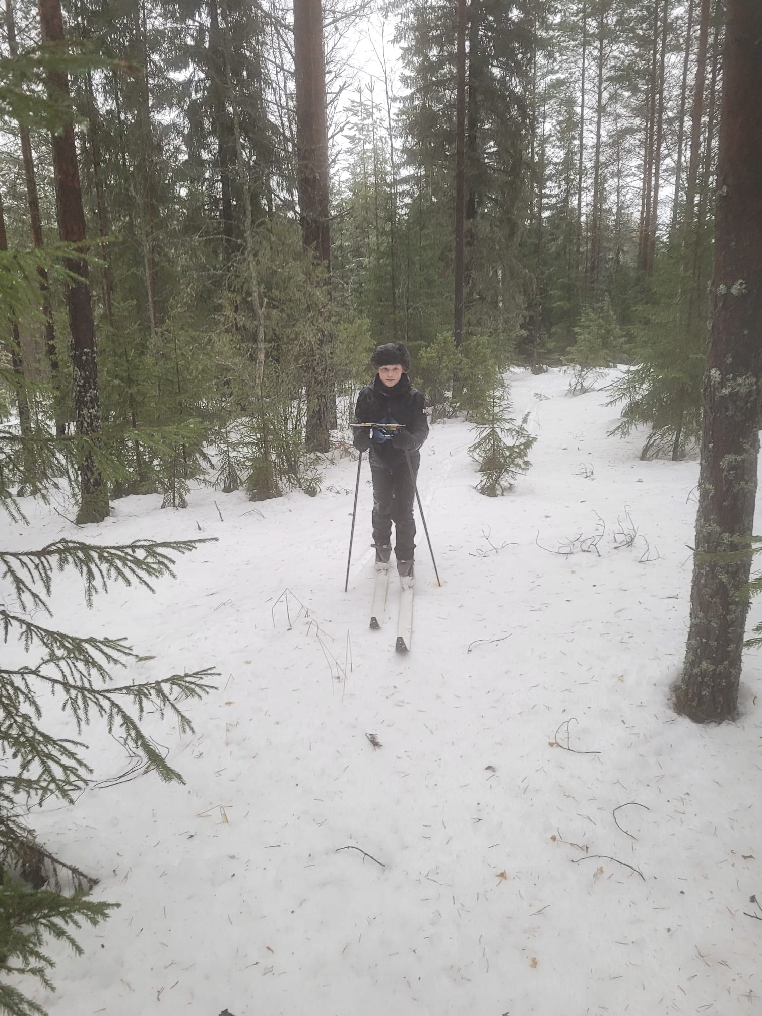 Evo2023 Onni hiihtaa
